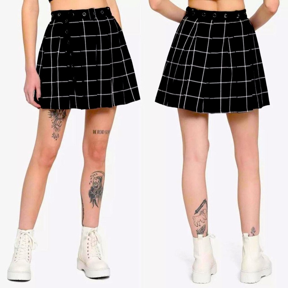 Hot Topic Black Plaid School Girl Pleated Skirt with Detatachable Belt- Large